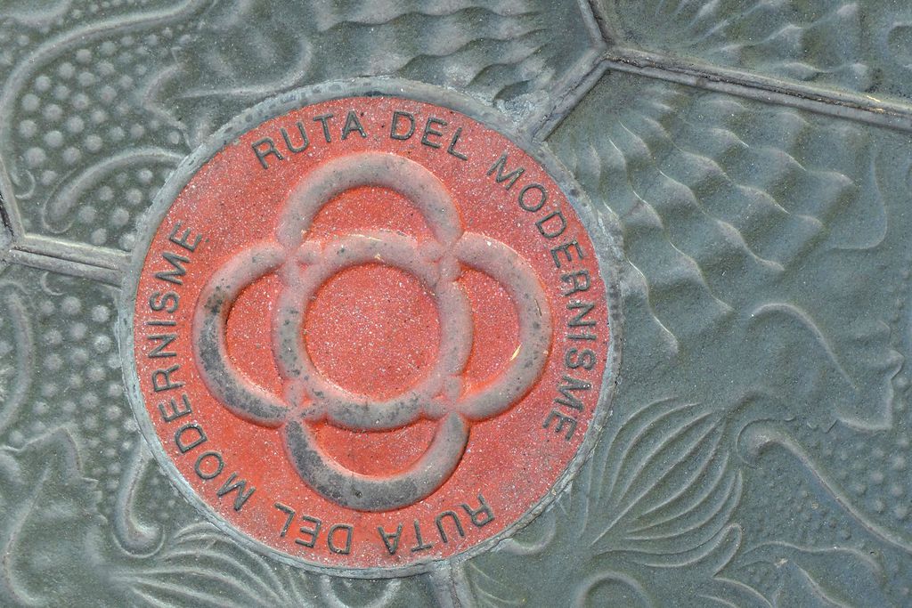 Photography from: El doctor Jordi Arcos explica las bases para repensar el turismo de calidad en 'Via Empresa' | CETT